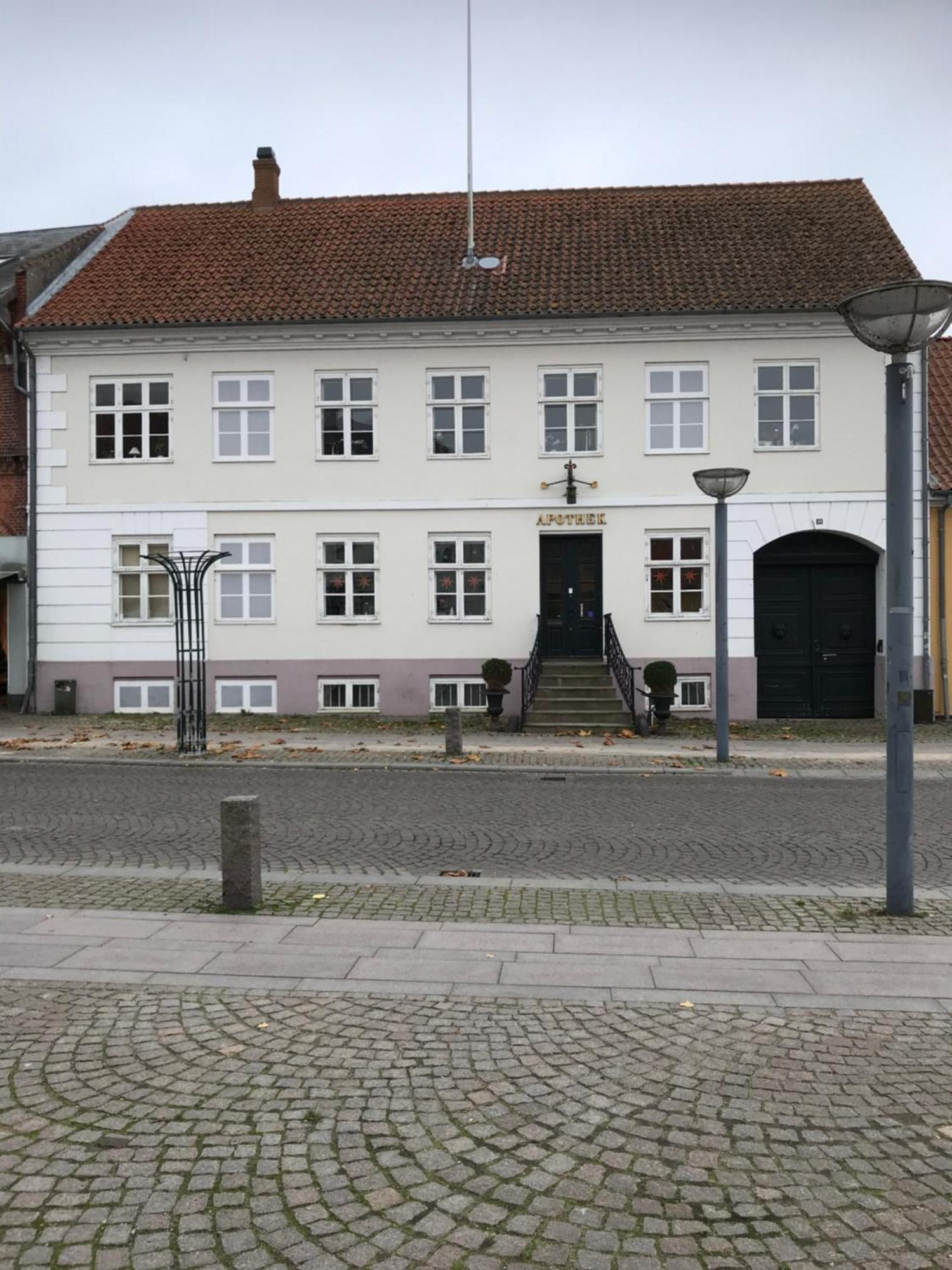 Apothekergaarden Stege Stuen Mod Gardhaven住宿加早餐旅馆 外观 照片